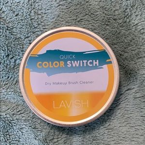 UNOPENED LAVISH Dry Brush Cleaner